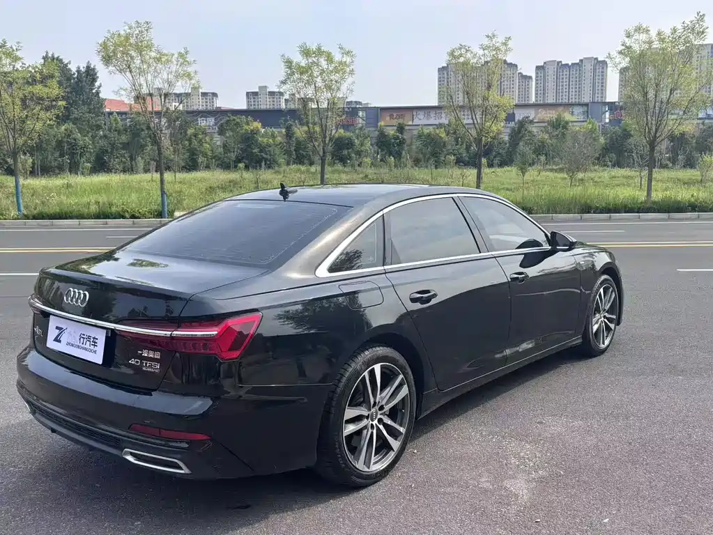 Audi A6L — миниатюра 7
