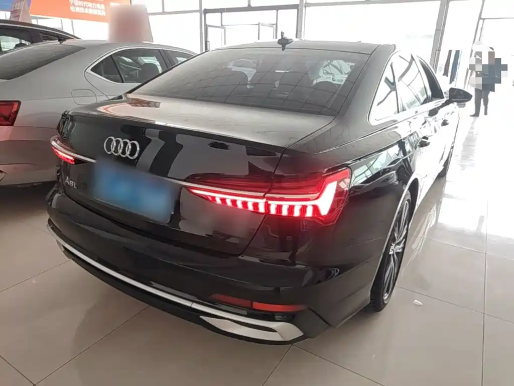 Audi A6L — миниатюра 7