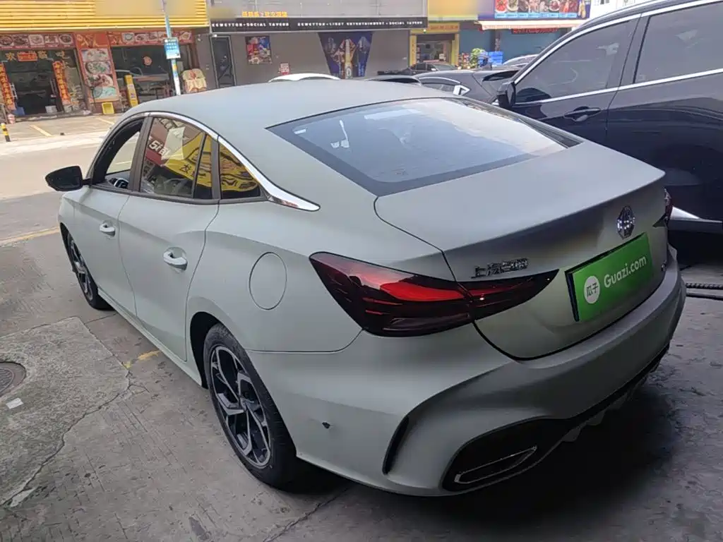 MG MG5 — миниатюра 5