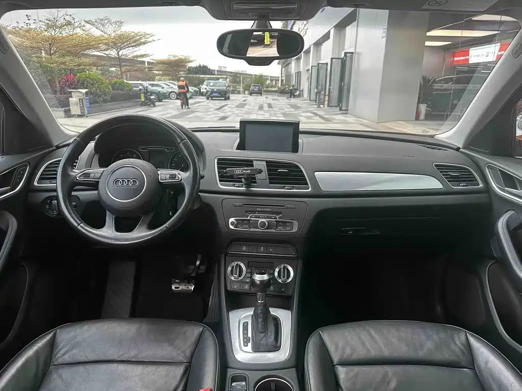 Audi Q3 — миниатюра 23