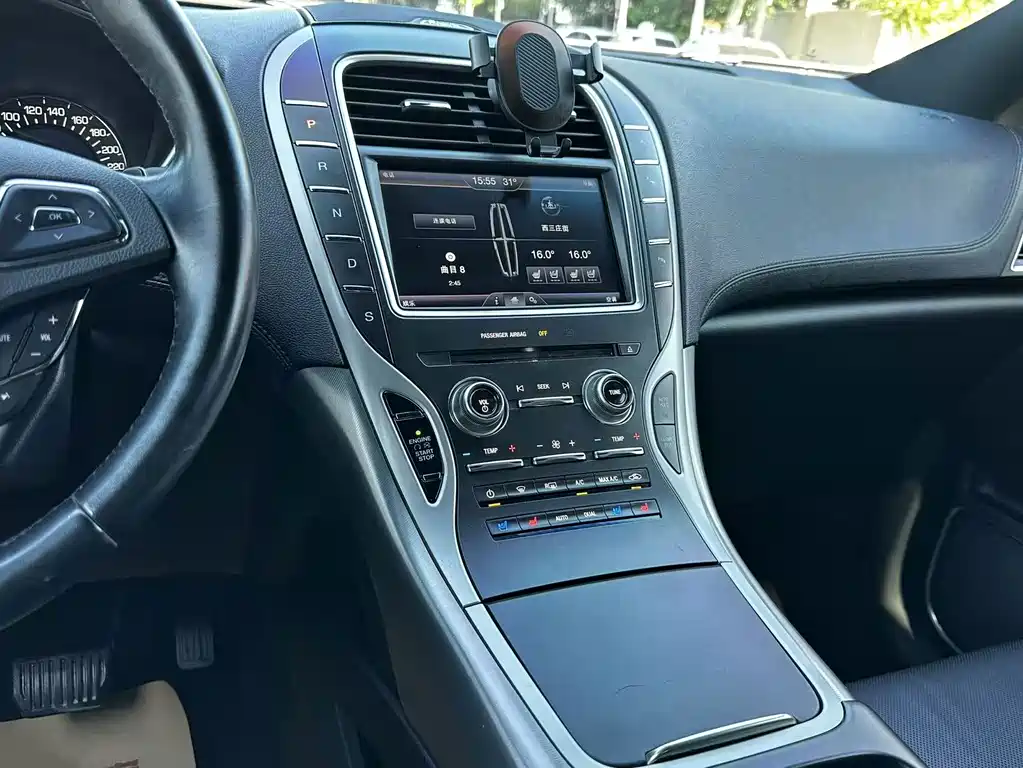 Lincoln MKX — миниатюра 12