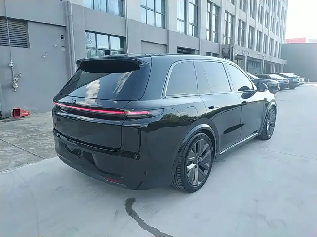 Li Auto Li L8 — миниатюра 7