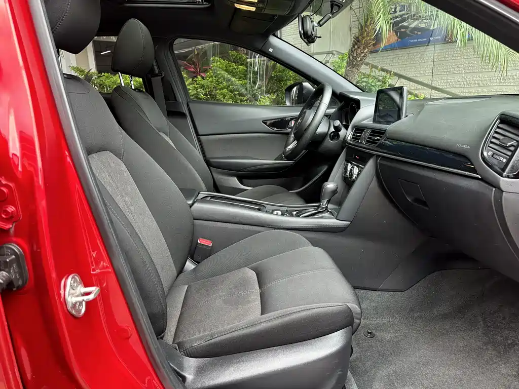 Mazda CX-4 — миниатюра 10
