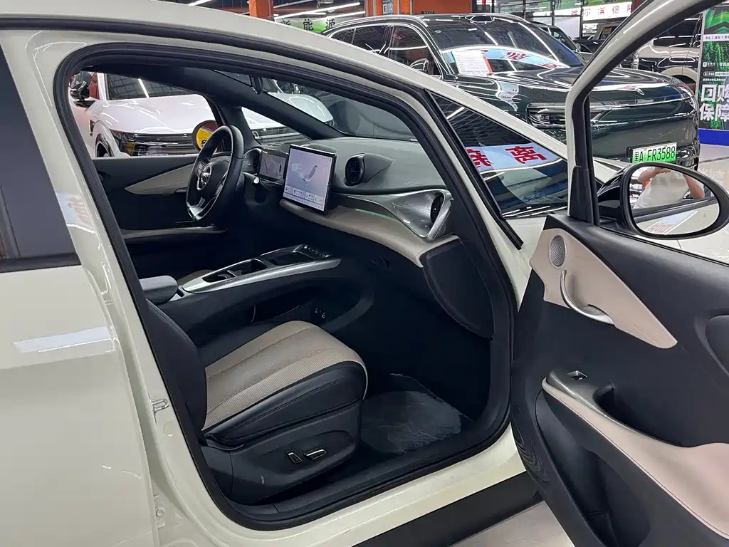 BYD Dolphin — миниатюра 17