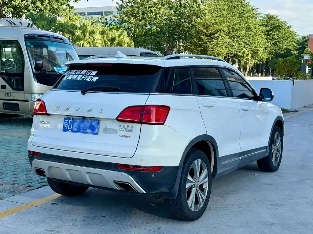 Haval H6 Coupe — миниатюра 4