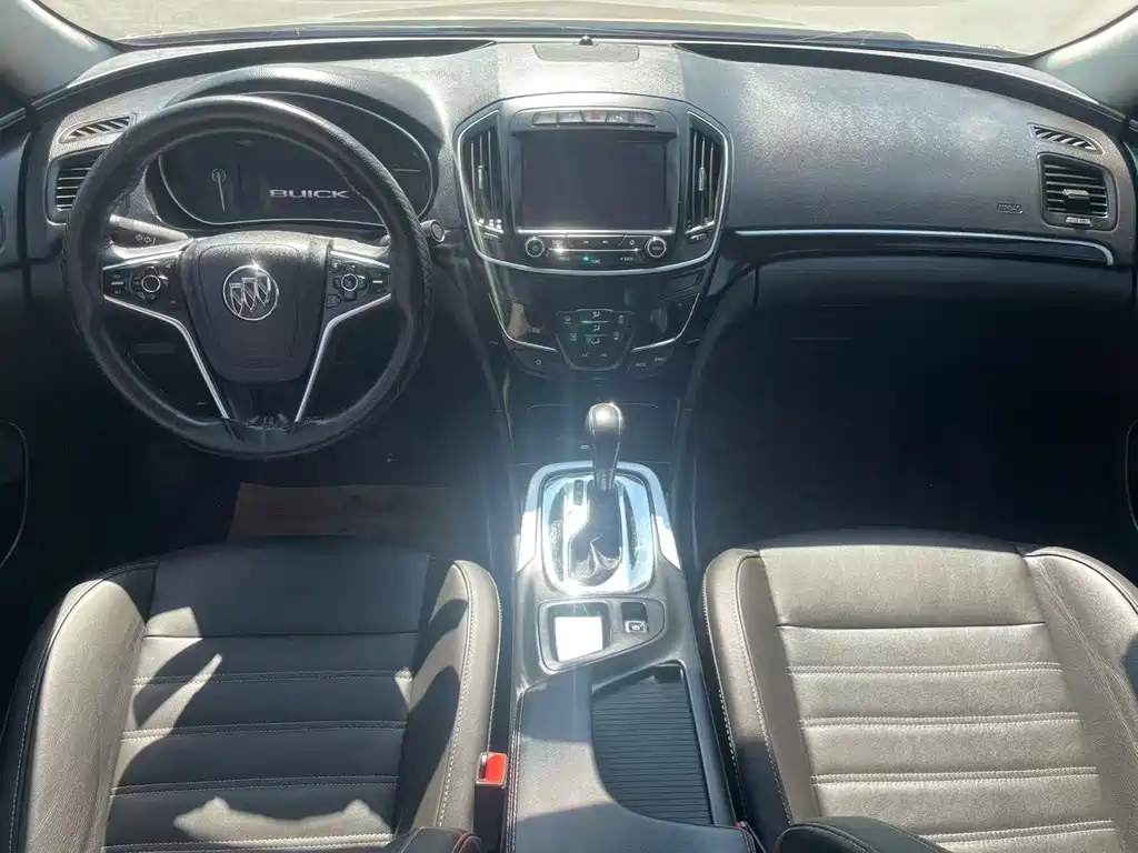 Buick Regal — миниатюра 4