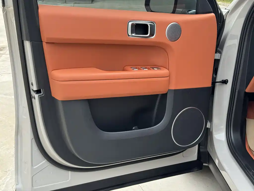 Li Auto Li L6 — миниатюра 5