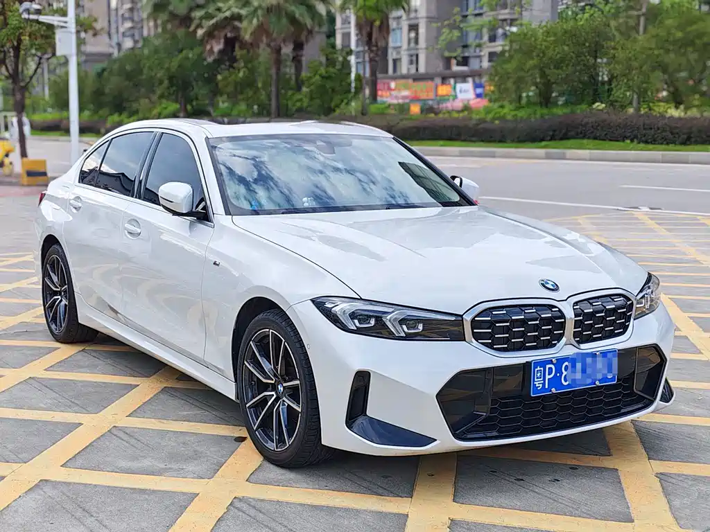 BMW 3 Series — миниатюра 3