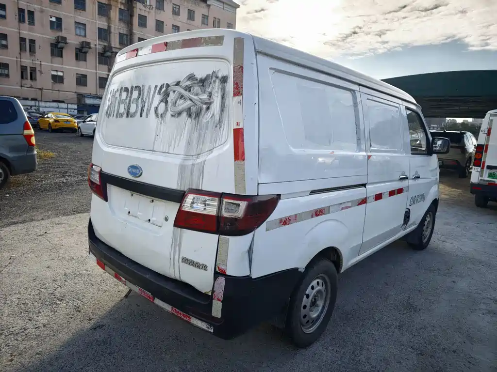 Skywell D07 Entrepreneur — миниатюра 12