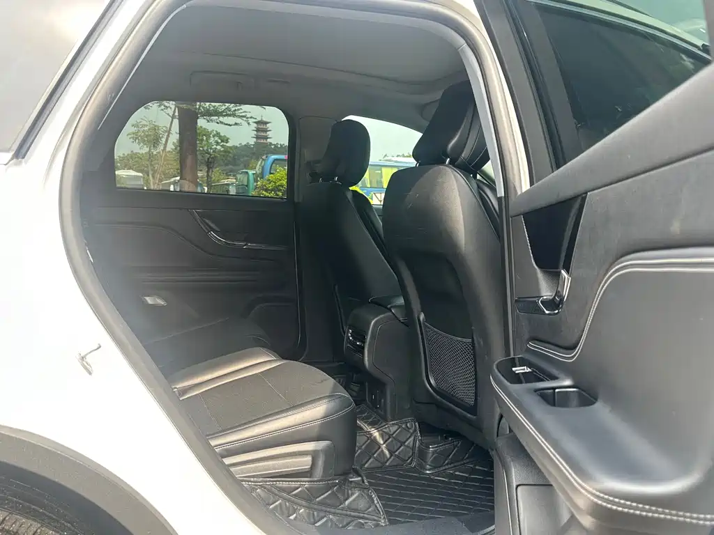 Lincoln Corsair 2.0T 2WD Premium Edition, фото 13