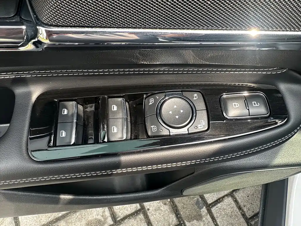 Lincoln Corsair 2.0T 2WD Premium Edition, фото 19