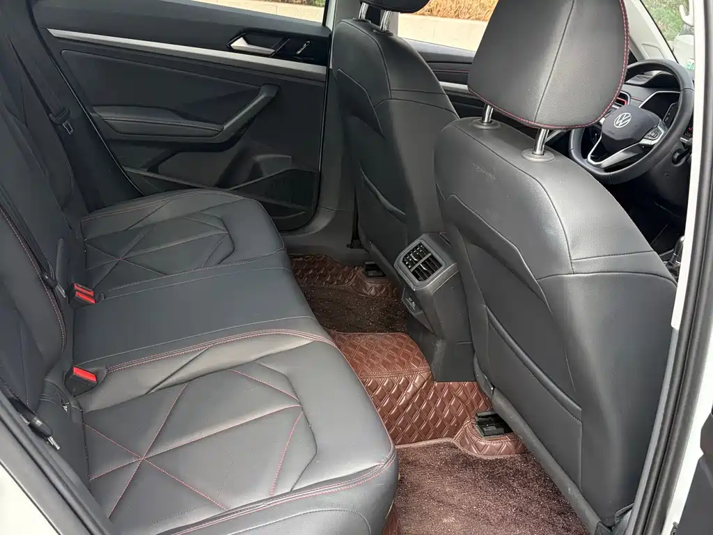 Volkswagen Lavida — миниатюра 9