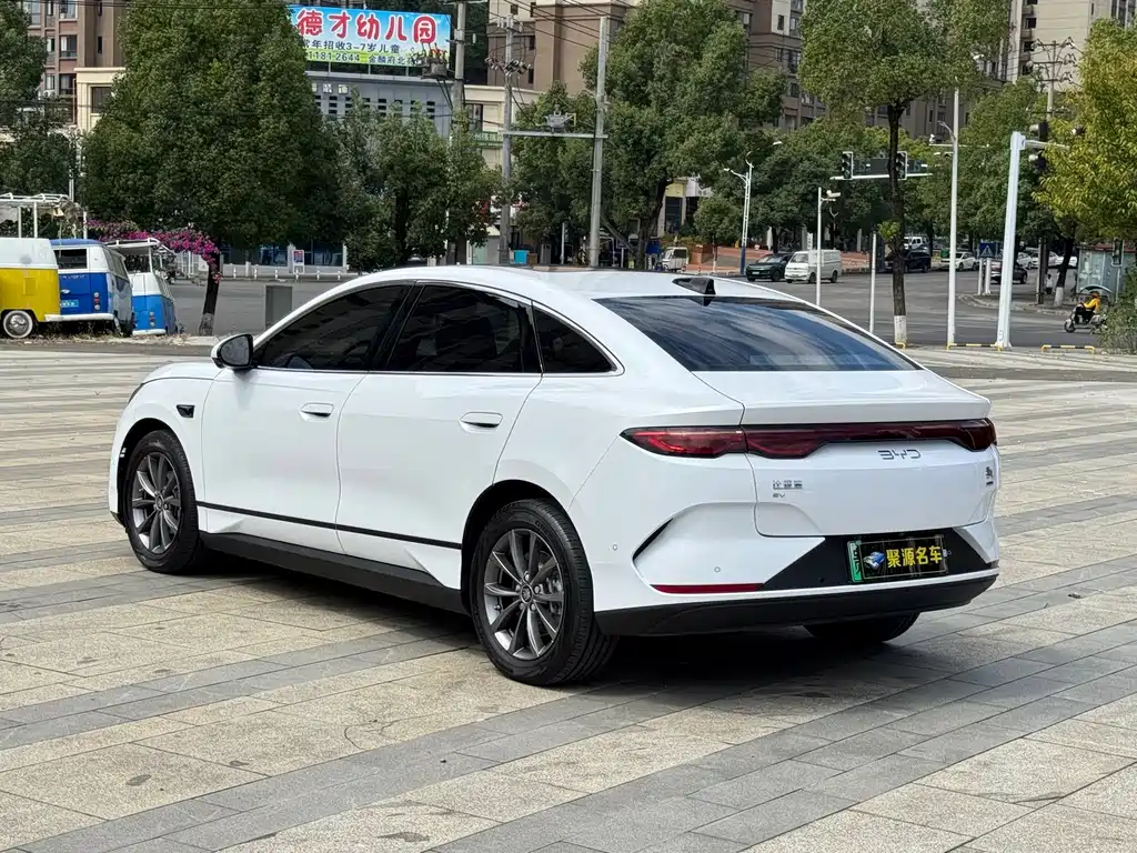 BYD Qin L — миниатюра 7