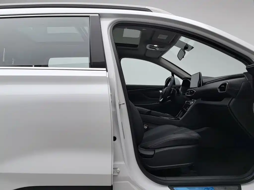 Hyundai Santa Fe — миниатюра 23