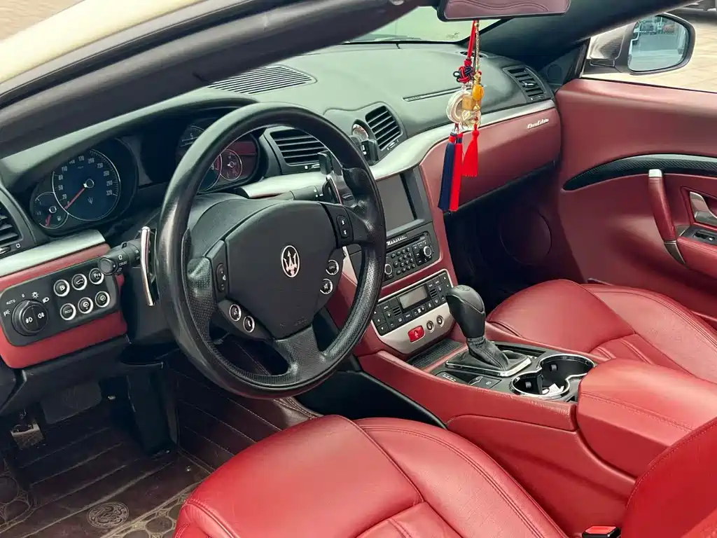 Maserati GranCabrio 2010 4.7L Automatic