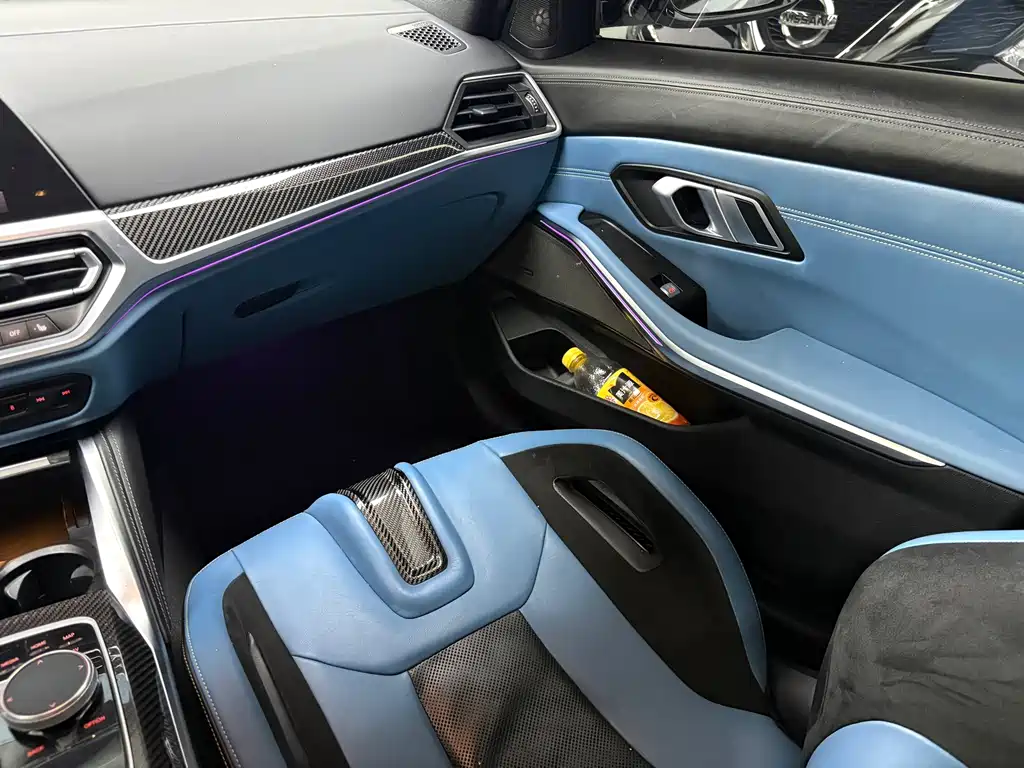 BMW M3 — миниатюра 10