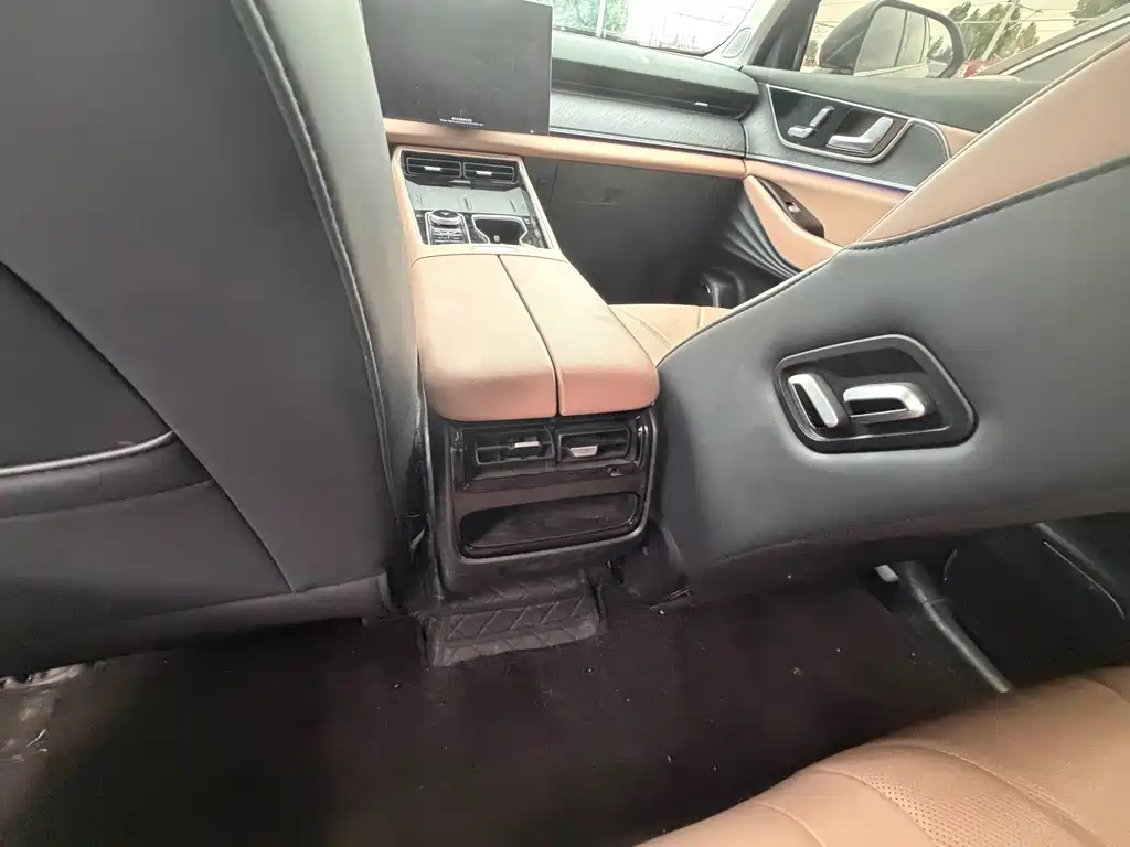 Chery Tiggo 8L — миниатюра 11