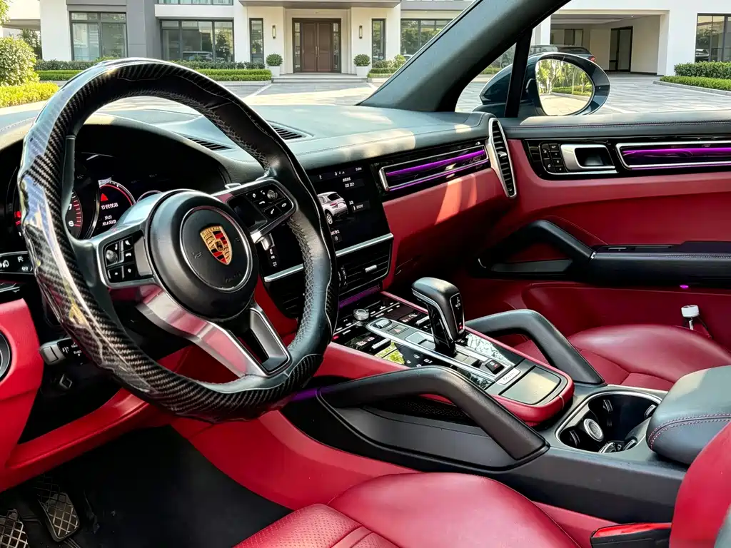 Porsche Cayenne — миниатюра 3