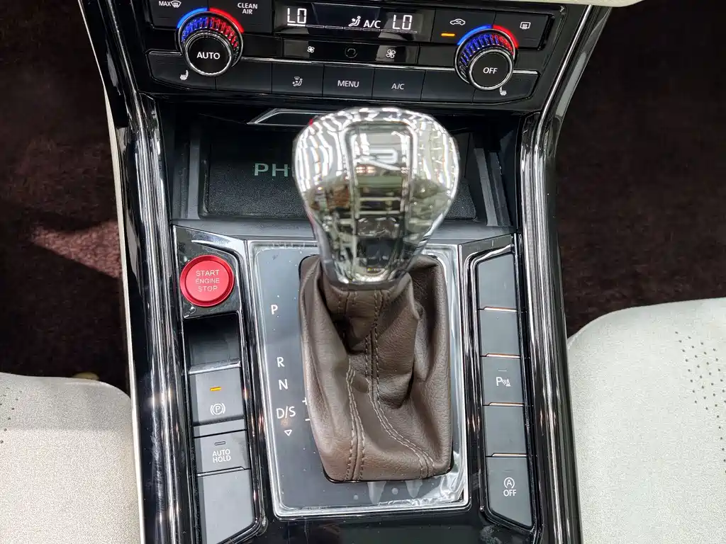 Volkswagen Phideon — миниатюра 21
