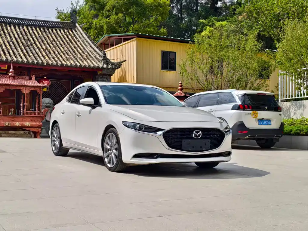 Mazda 3 Axela — миниатюра 2