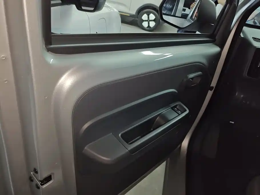 Wuling Rongguang EV — миниатюра 7
