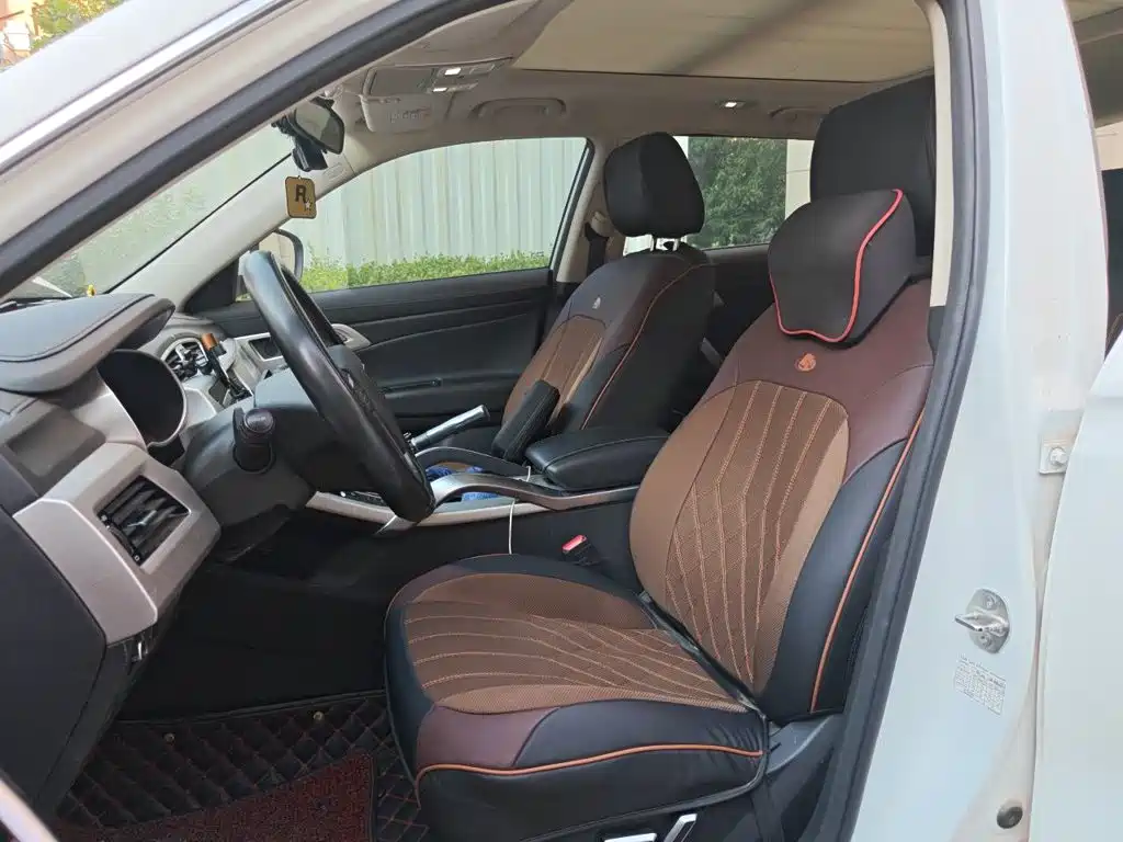 Geely Boyue — миниатюра 11
