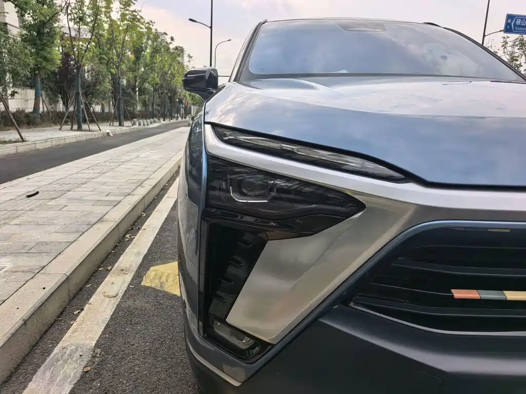 NIO ES8 — миниатюра 17