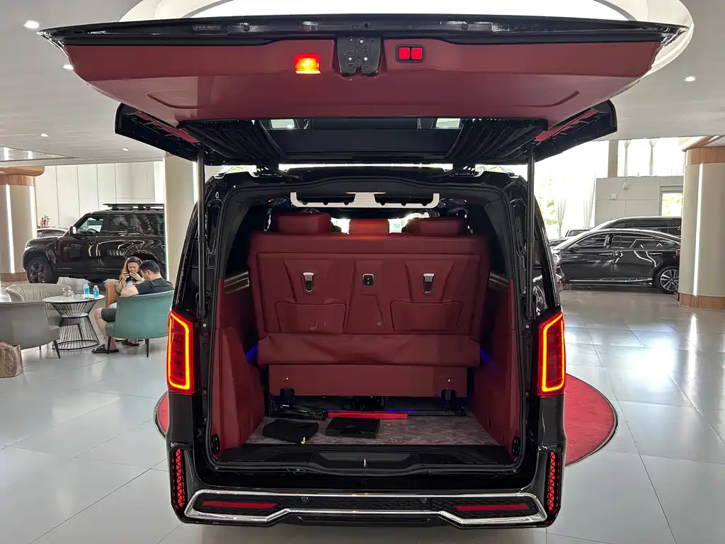 Mercedes-Benz Vito — миниатюра 10