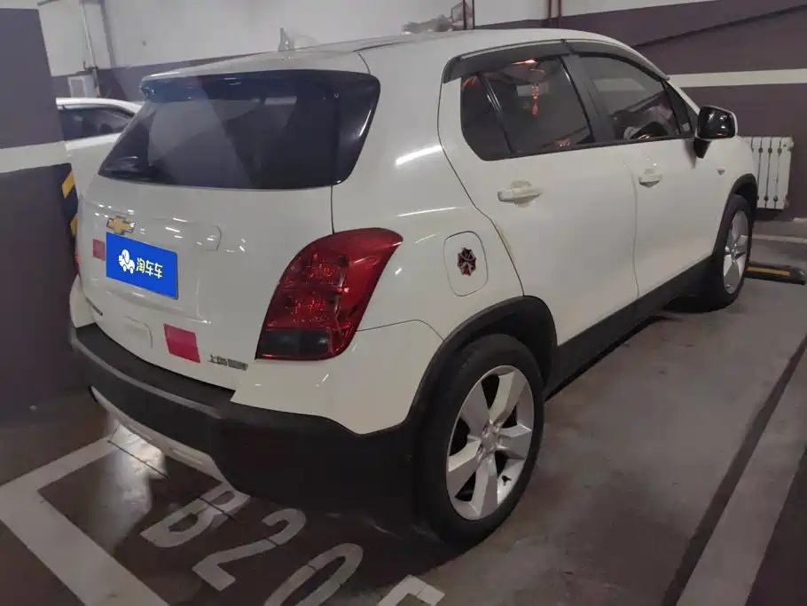 Chevrolet Trax — миниатюра 3