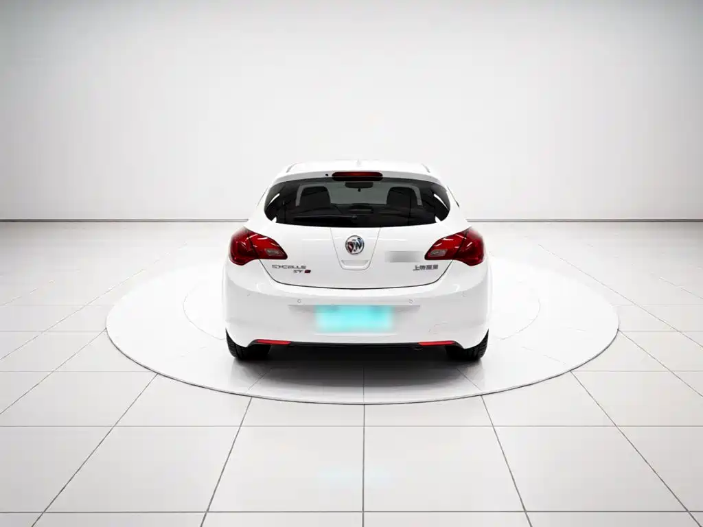Buick Excelle — миниатюра 3
