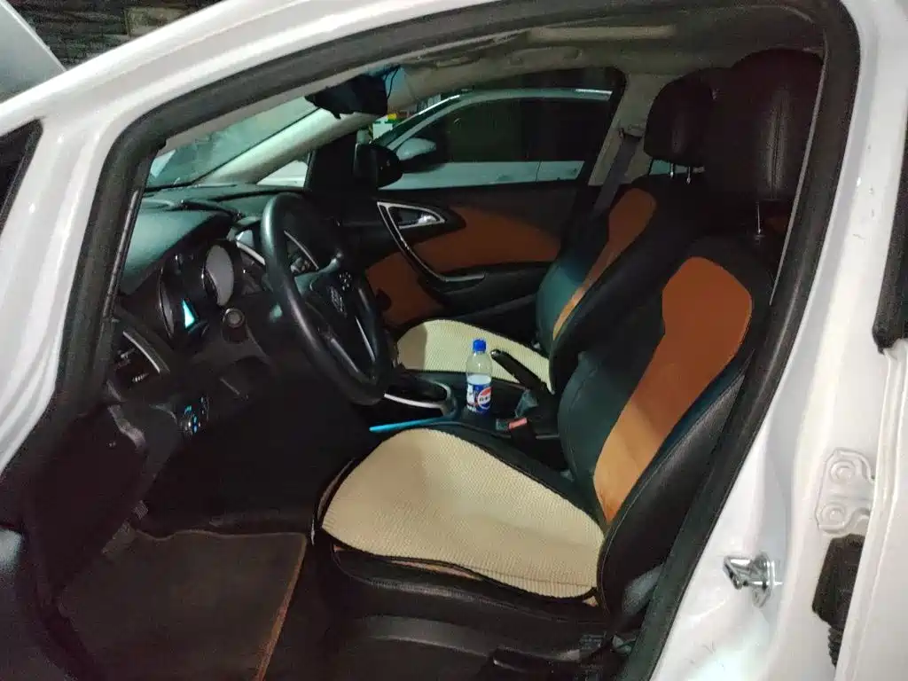 Buick Excelle — миниатюра 11