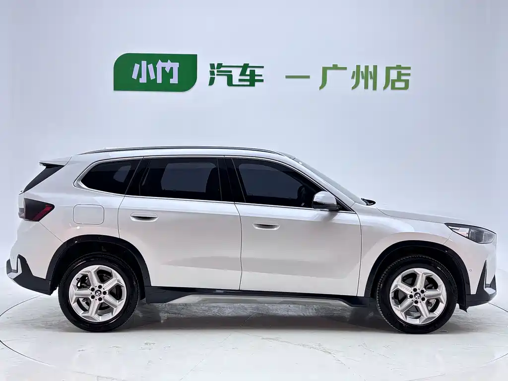 BMW X1 2023 sDrive20Li X