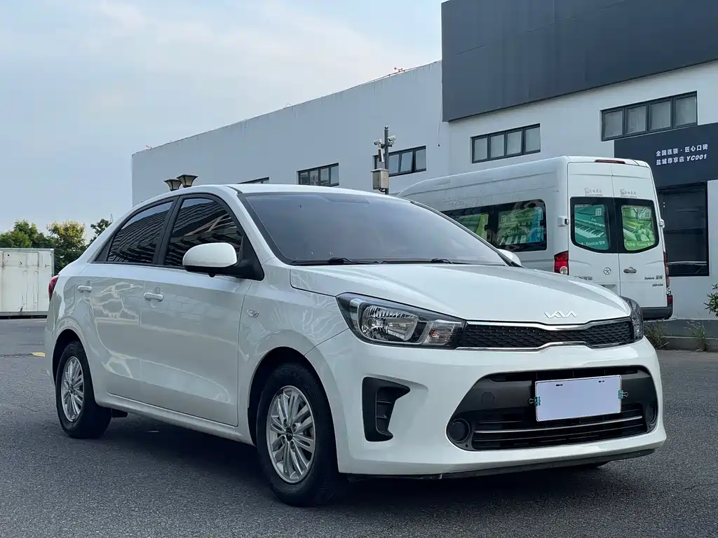 Kia Huanchi — миниатюра 3