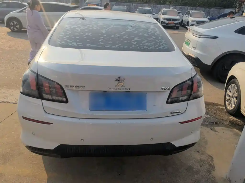 Peugeot 408 — миниатюра 6