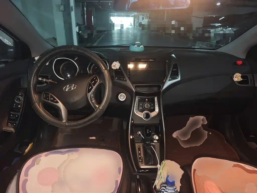 Hyundai Elantra Langdong — миниатюра 5