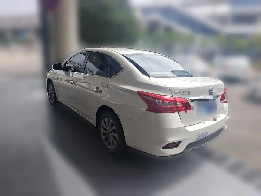 Nissan Sylphy — миниатюра 4