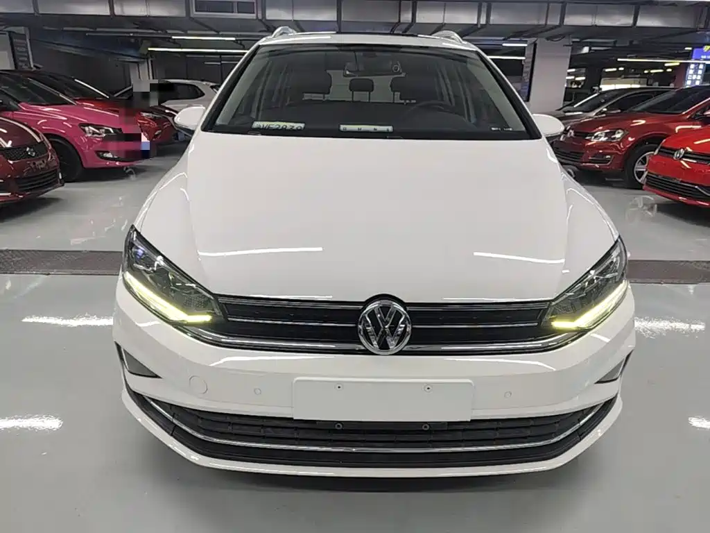 Volkswagen Golf Sportsvan — миниатюра 3