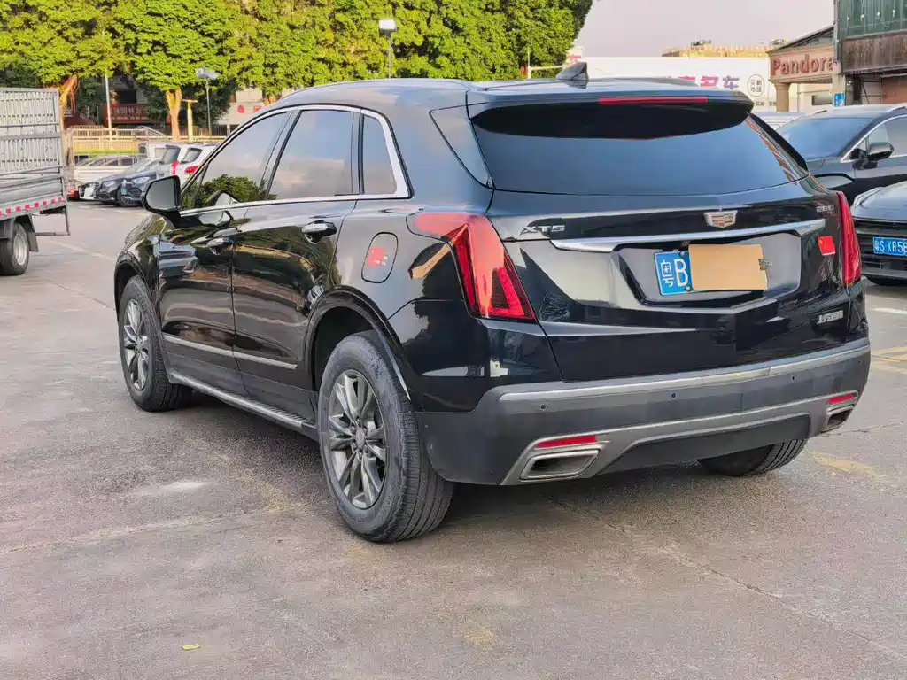 Cadillac XT5 — миниатюра 7