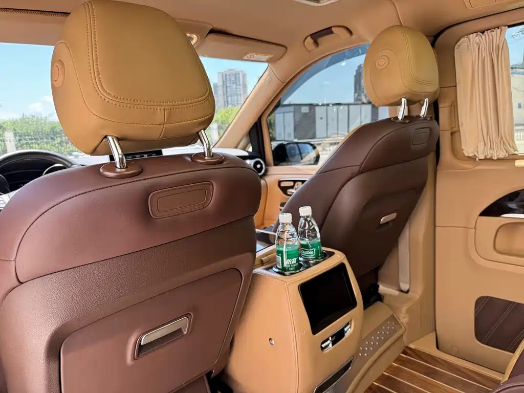 Mercedes-Benz V-Class V 2018 V 260 L Luxury Long Wheelbase VI