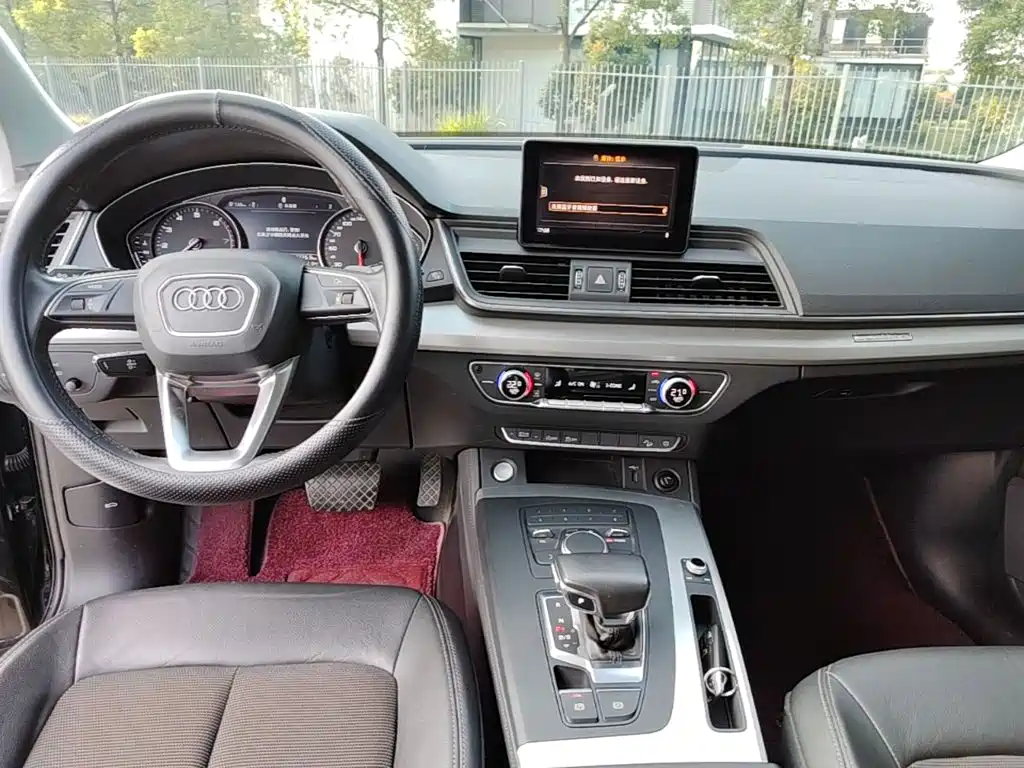 Audi Q5L — миниатюра 11