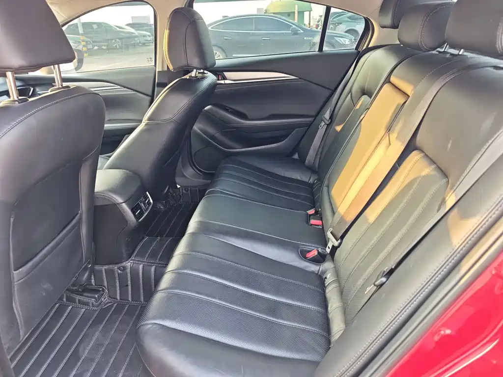Mazda Atenza — миниатюра 10