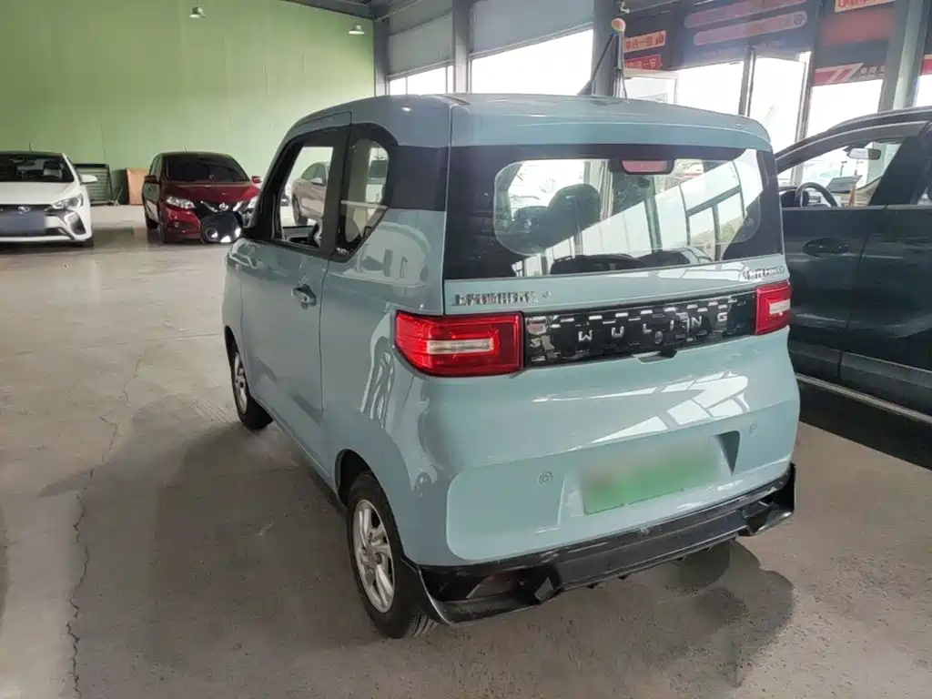 Wuling MINIEV — миниатюра 5