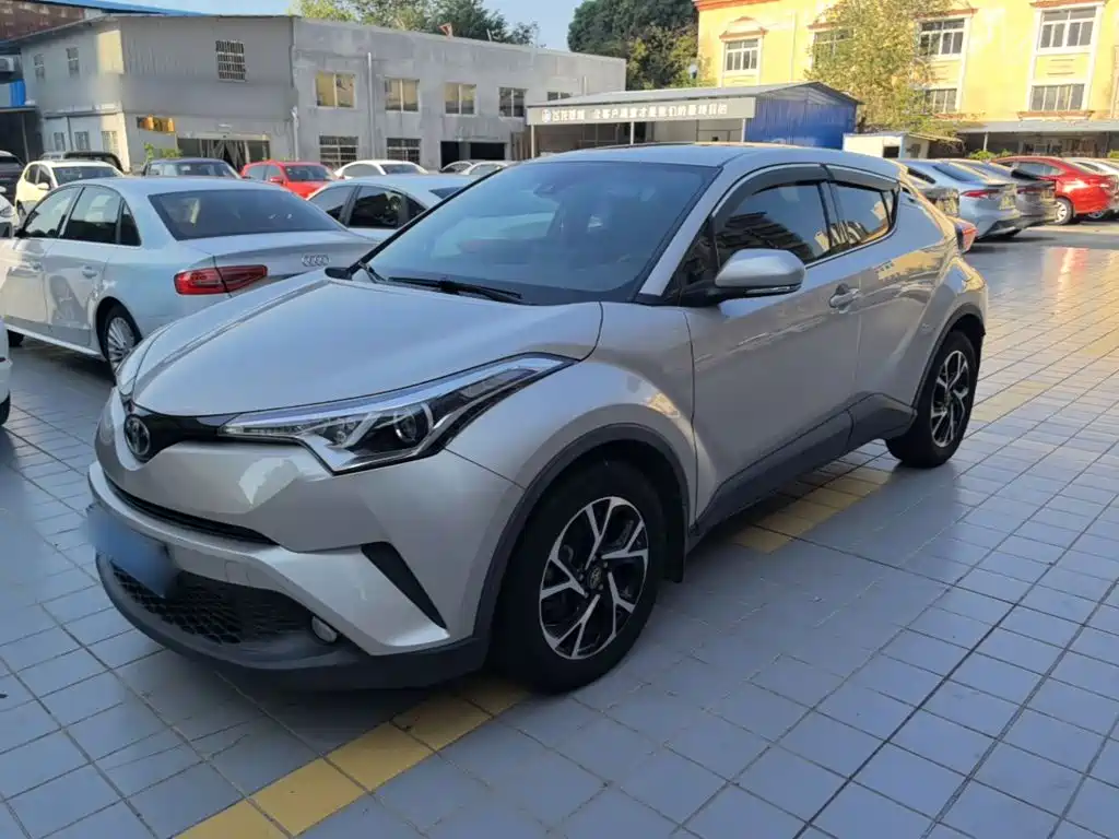 Toyota C-HR — миниатюра 2