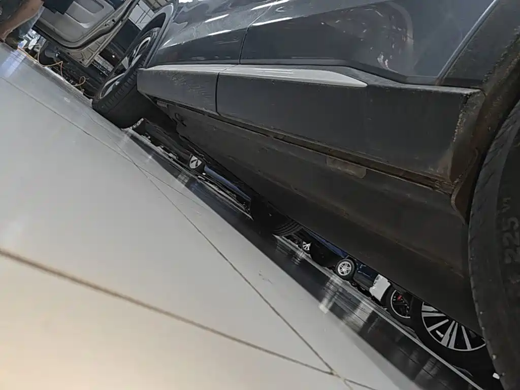 BYD PLUS New Energy — миниатюра 22