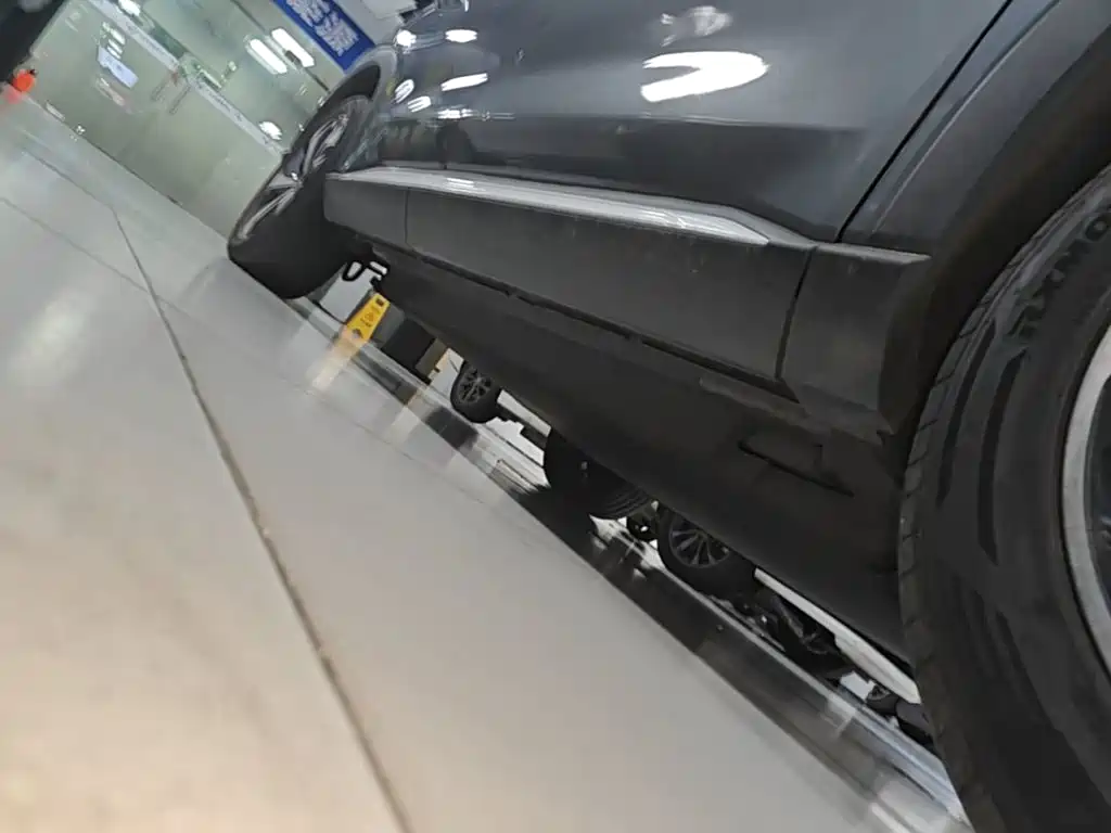 BYD PLUS New Energy — миниатюра 21