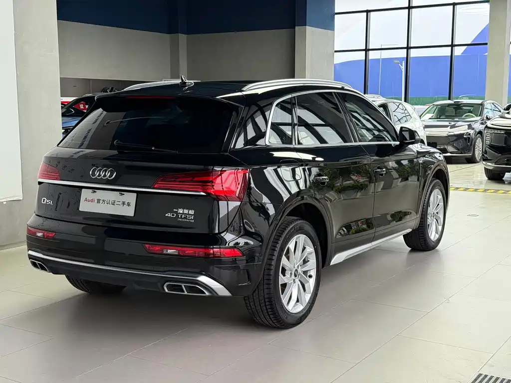 Audi Q5L — миниатюра 5