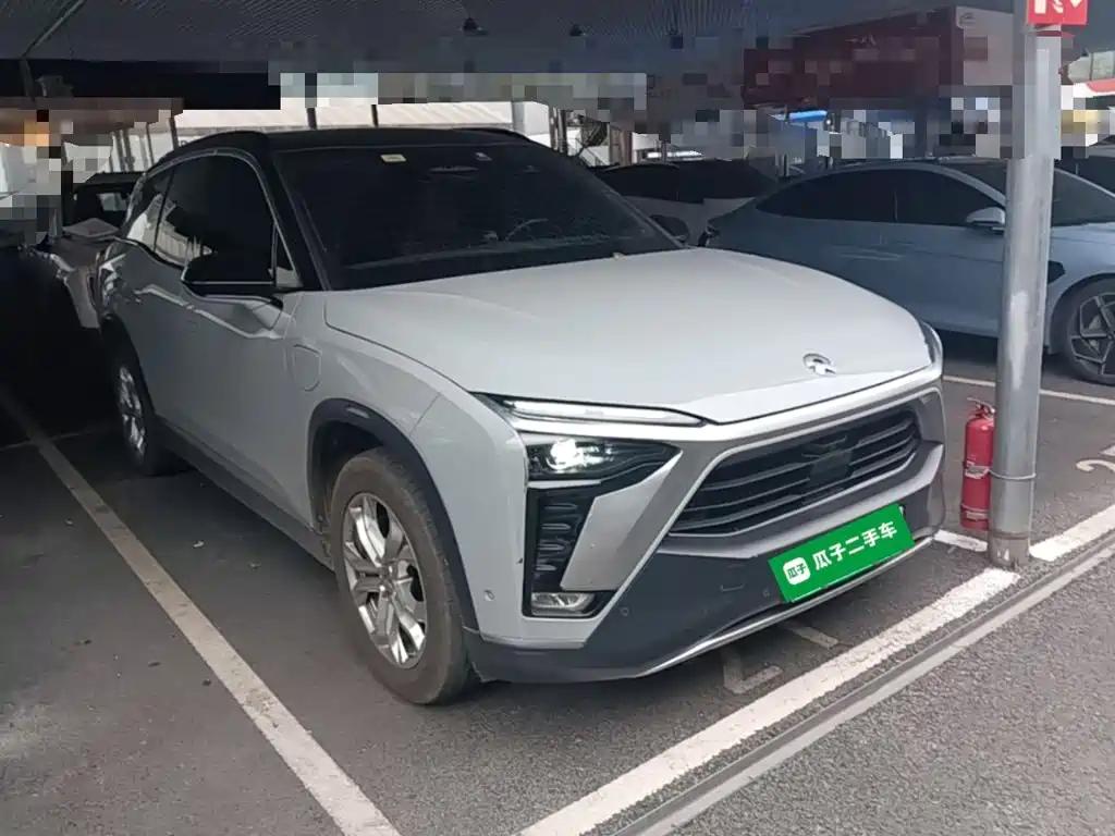 NIO ES8 — миниатюра 4
