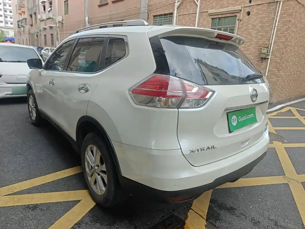 Nissan X-Trail — миниатюра 5