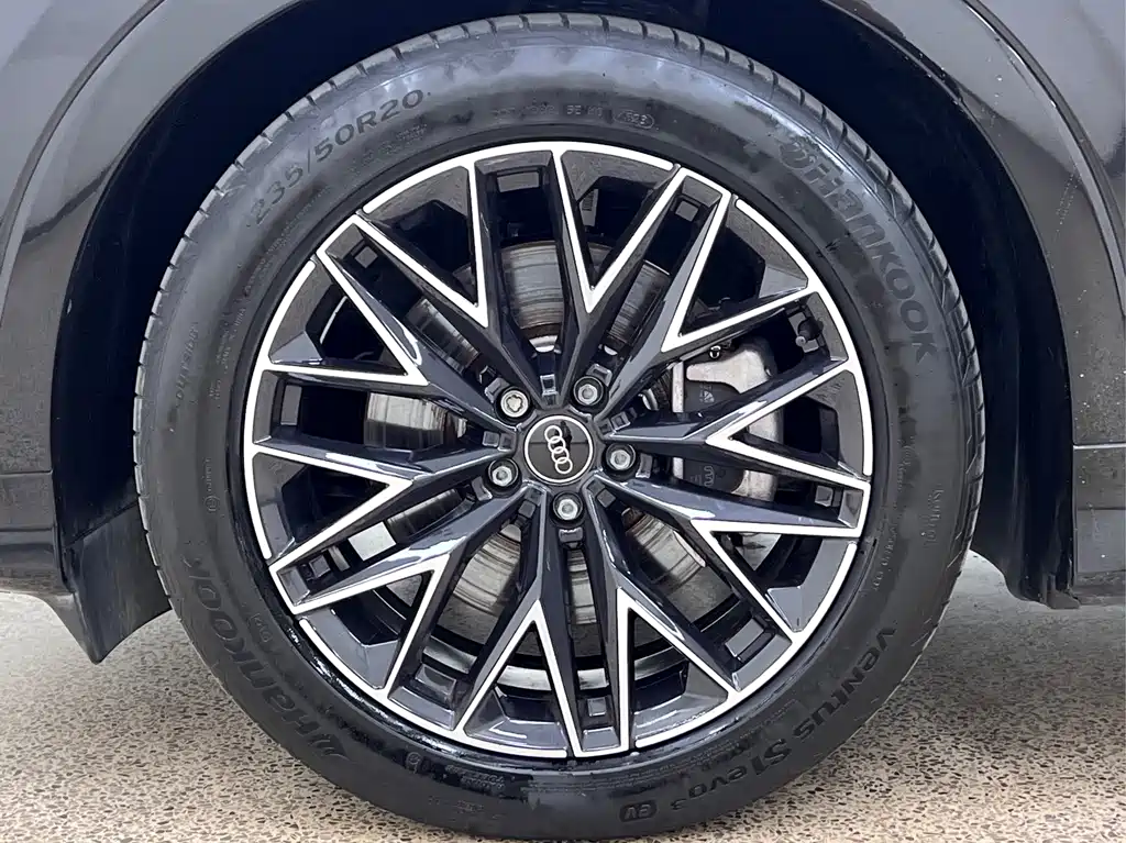 Audi Q5 e-tron — миниатюра 9