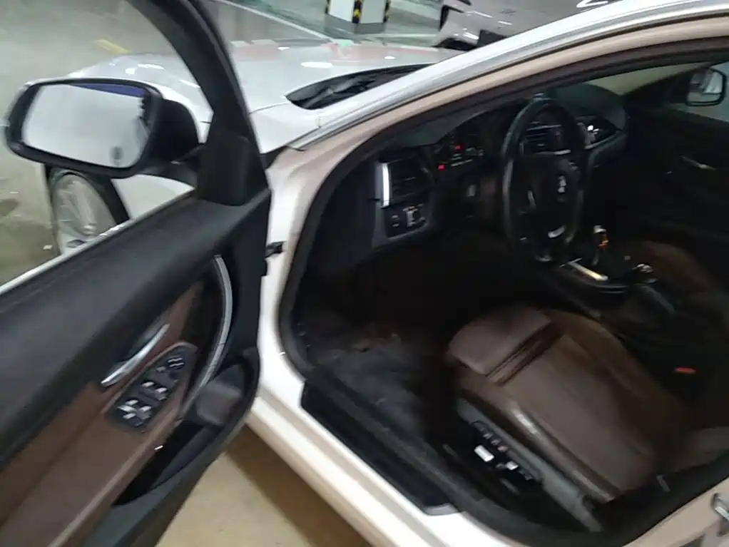 BMW 3 Series — миниатюра 16